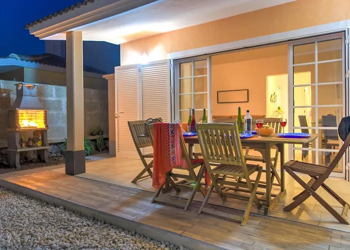 Будинок відпочинку Aloe Con Piscina Climatizada, Playa Fanabe, Адехе