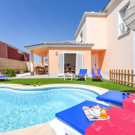 Aloe Con Piscina Climatizada, Playa Fanabe, 度假居 *